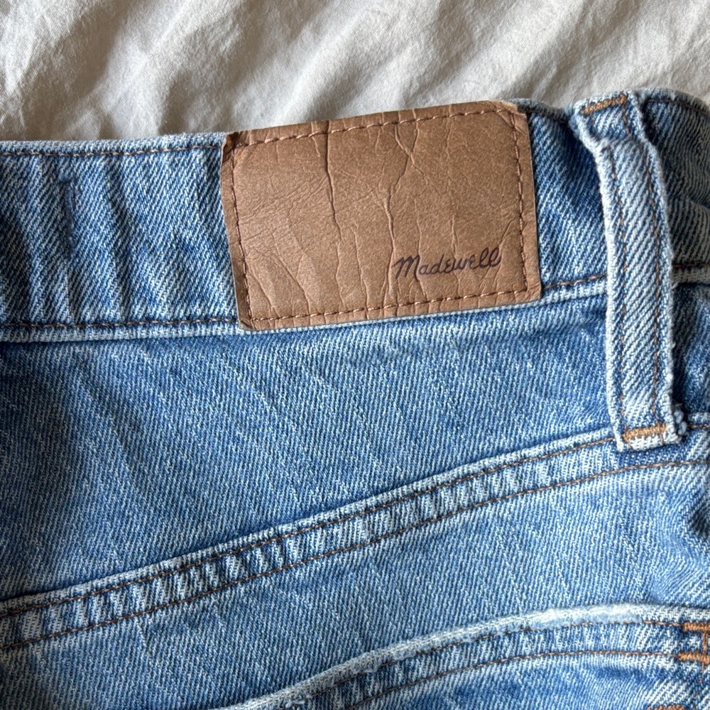 Madewell The Perfect Vintage Straight Jeans - Picture 10 of 11